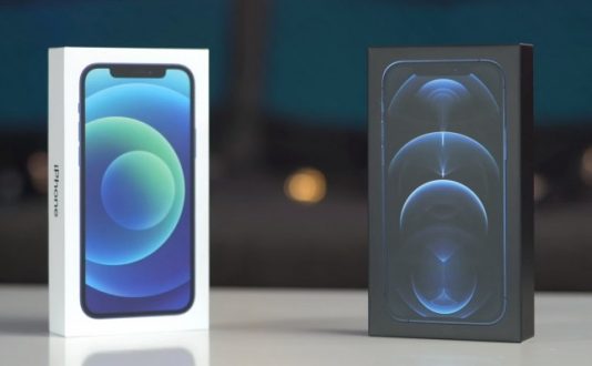 Распаковка iPhone 12 и 12 Pro с «уникальной» комплектацией для Франции