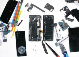 Инновации Samsung Galaxy Z Fold 2 пали жертвой эксперта по разборке