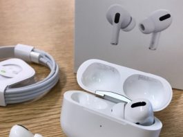 Apple задрала цены на все наушники AirPods в России после презентации