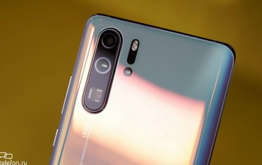 Sony просит у США разрешение на работу с Huawei из-за крупных потерь