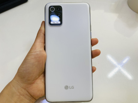 Крупная утечка LG Q52: живые фото и ВСЕ характеристики до анонса