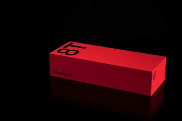 OnePlus показала коробку OnePlus 8T и рассказала о ее содержимом