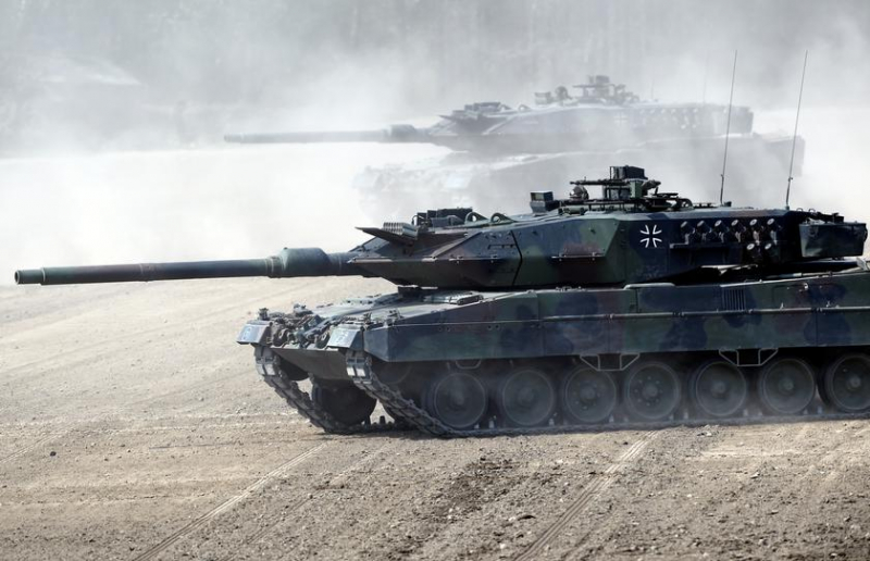 Чехия и Германия хотят закупить у Швейцарии танки Leopard 2