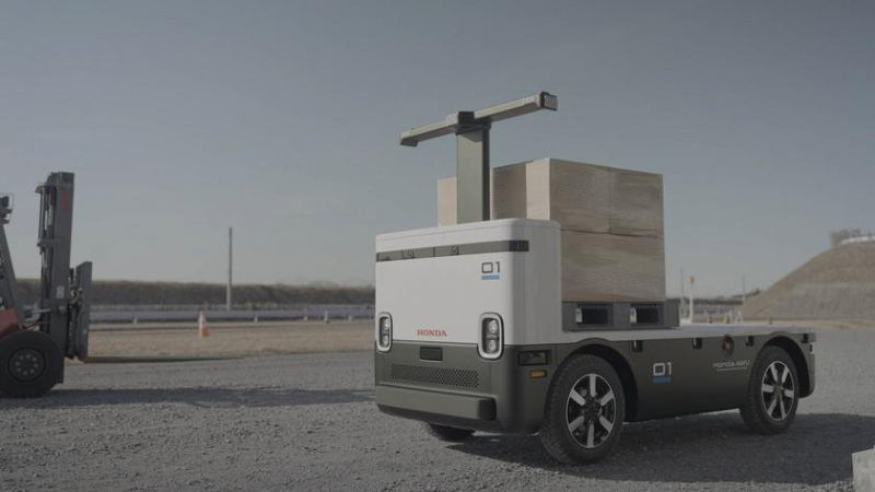 Honda анонсировала беспилотный грузовик AWV третьего поколения, способный проехать 10 часов и перевозить почти 1 тонну груза