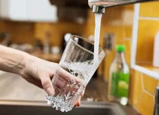 Коммуналка подорожает. Цены на воду поднимут сначала в апреле, а затем – в июле