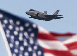 Lockheed Martin получила $80 млн на поддержку поставок истребителей пятого поколения F-35 Lightning II для ВВС, ВМС, Корпуса морской пехоты США и иностранных заказчиков