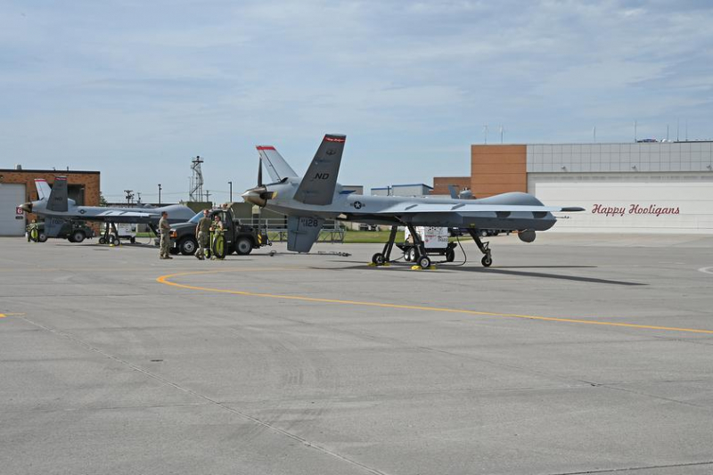 MQ-9 Reaper передал координаты целей истребителям F/A-18 Hornet и штурмовикам AV-8B Harrier с другого конца света