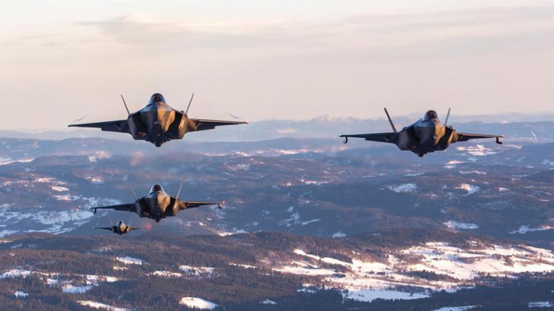 Норвежские F-35A вылетели на перехват российских самолетов Ил-38, наблюдающих за учениями НАТО