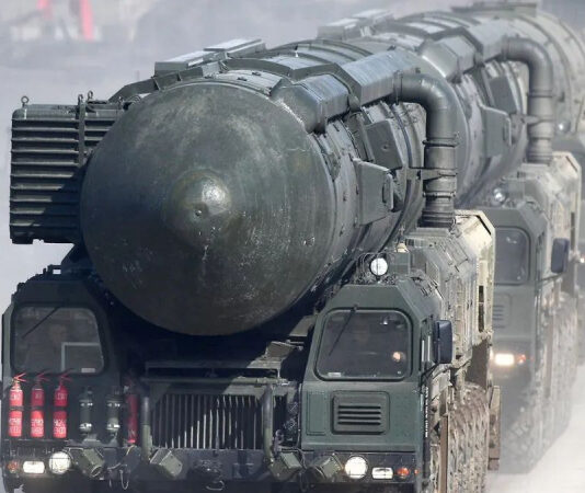 Новые провокации путина: россия вывела на обучение межконтинентальные ракеты Ярс