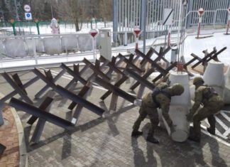 Польша строит противотанковые укрепления на границе с Беларусью