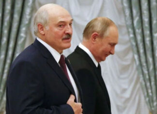 путин взял Лукашенко в заложники — Данилов