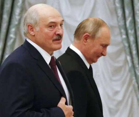 путин взял Лукашенко в заложники — Данилов