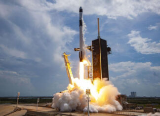 SpaceX снимет с орбиты часть спутников Starlink V2 Mini, которые начали снижаться
