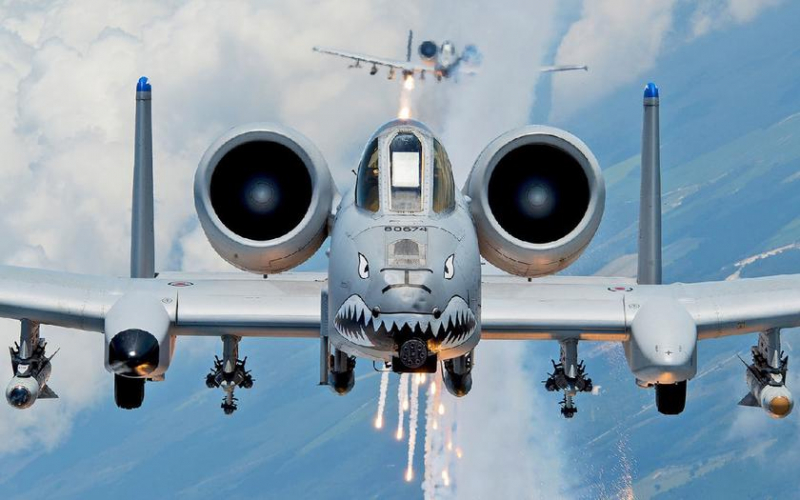К 2029 году США избавятся от всех почти 300 легендарных штурмовиков A-10 Thunderbolt II