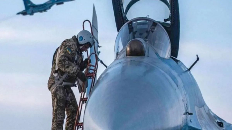 Украинская авиация уничтожила четыре базы вместе с российскими военными