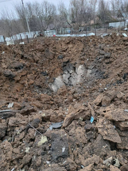 Беспилотник со взрывчаткой взорвался в 200 км от Москвы, есть пострадавшие: фото и видео