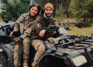 Военный с контузией вынес свою умершую жену с поля боя