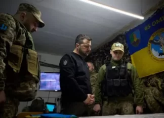 Зеленский приехал в Днепр и провел там первое в истории выездное заседание Ставки: детали