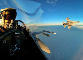 F-16 ВВС Румынии перехватили два российских истребителя Су-27 в зоне ответственности НАТО