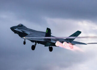 Китай оборудовал истребитель J-20 Mighty Dragon двигателем нового поколения WS-15 с тягой на форсаже 186,33 кН и готовится к массовому производству