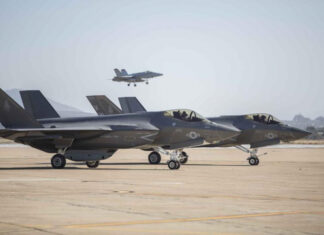 Корпус морской пехоты США сформировал вторую эскадрилью истребителей пятого поколения F-35C Lightning II