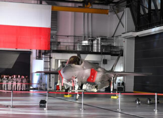 Lockheed Martin не сможет вовремя поставить Польше истребители пятого поколения F-35A Lightning II