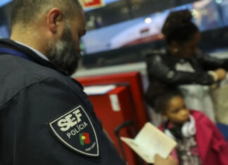 Португалия ликвидировала пограничную службу за убийство украинца