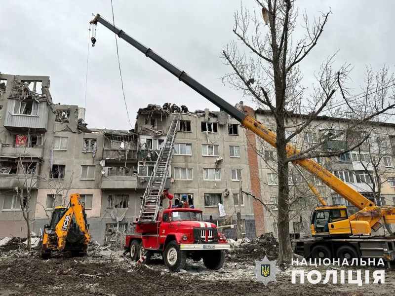 Ракетный обстрел Славянска: погиб двухлетний ребенок, которого живым извлекли из руин, еще одна 14-летняя девочка спасена в больнице