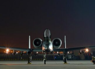 Штурмовики A-10 Thunderbolt II совершили боевой вылет с авиабазы «Аль-Дафра» на Ближнем Востоке