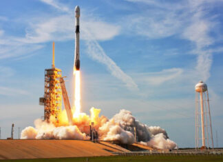 SpaceX отменила запуск спутников Starlink за 16 секунд до старта из-за риска потерять первую ступень ракеты Falcon 9