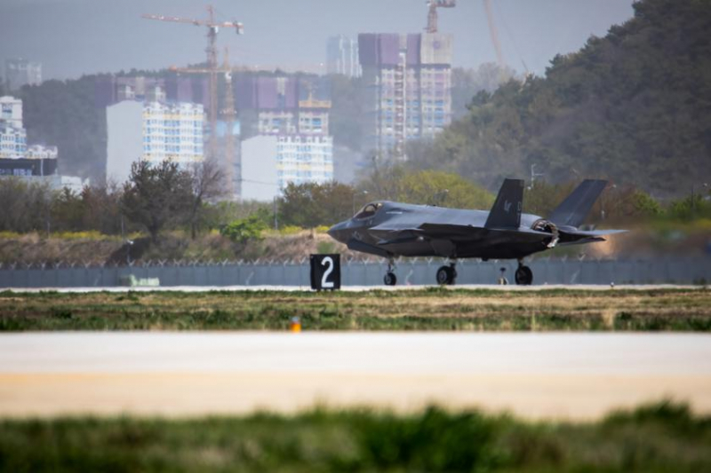 США и Южная Корея начали совместные учения Korea Flying Training с истребителями пятого поколения F-35 Lightning II