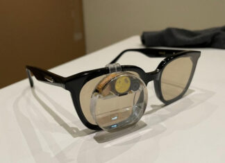 Студент из Стэнфорда разработал умный монокль с ChatGPT, который поможет поддержать беседу на свидании и собеседовании