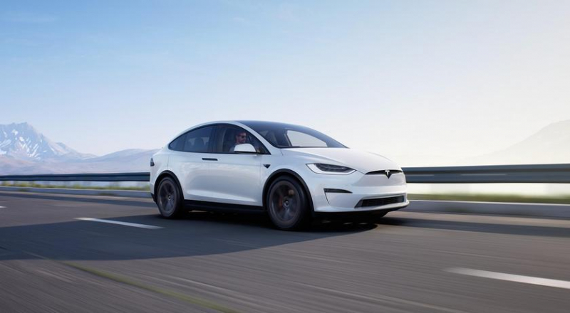 Tesla повышает цены на Model S и Model X через две недели после сокращения