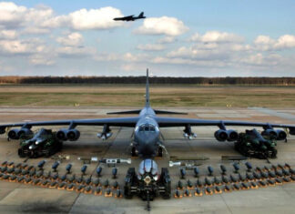 ВВС США отправили четыре ядерных бомбардировщика B-52H на остров Гуам