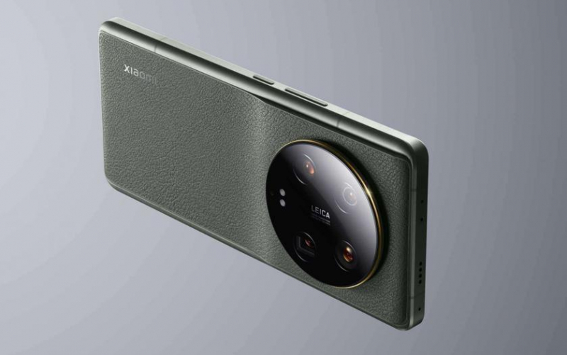 Xiaomi 13 Ultra — Snapdragon 8 Gen 2, четыре камеры по 50 МП, 5-кратный зум, дисплей TCL C7 AMOLED с частотой 120 Гц, защита IP68 от 875 долларов США