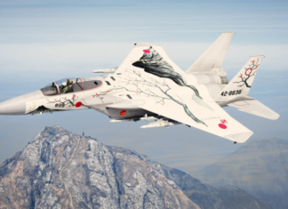 Япония хочет утилизировать 100 истребителей F-15J Eagle, заменить их на F-35 и продать 200 двигателей F100