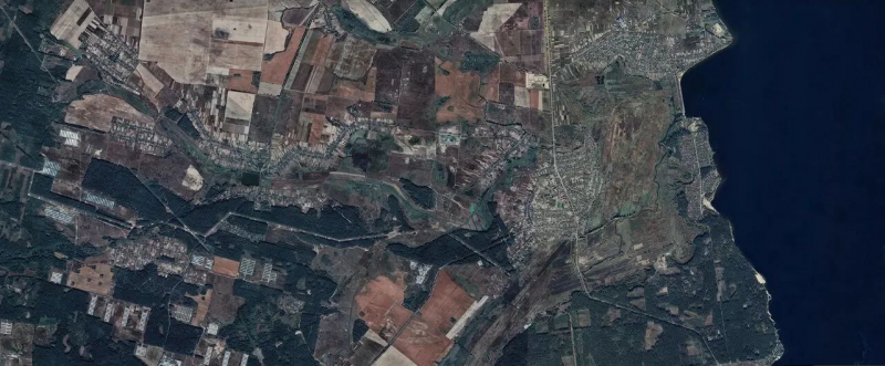 Як виглядали українські міста до і після російського вторгнення - Google фото