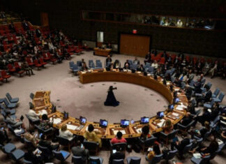 Кислица призвал россиян «собирать манатки и отправляться на границы 1991 года»