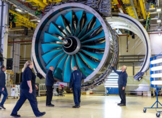 Rolls-Royce испытала двигатель UltraFan мощностью 67 МВт, который работает на экологически чистом топливе SAF и позволит экономить миллиарды долларов на топливе
