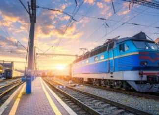 Укрзалізниця открыла движение по участку на Хмельнитчине, закрытому после российского обстрела