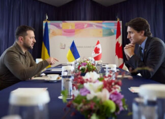 В Японии Зеленский провел встречу с премьер-министром Канады: о чем говорили