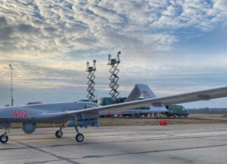 Воздушные Силы Украины сбили над Киевом собственный беспилотник Bayraktar TB2, который потерял управление