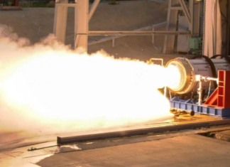 Aerojet Rocketdyne провела огневой тест двигателя eSR-19 для американской баллистической ракеты-мишени средней дальности нового поколения