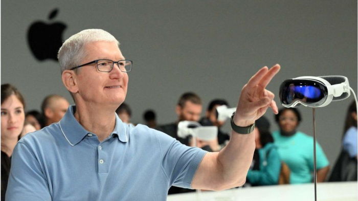 Apple уверяет нас, что это фантастика, но не верит в успех Vision Pro