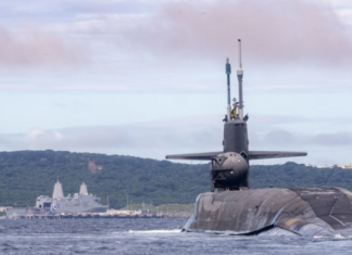 Атомная субмарина USS Michigan класса Ohio со 154 крылатыми ракетами Tomahawk прибыла в Южную Корею впервые с 2017 года