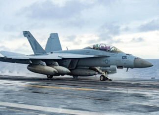 Boeing получил $200 млн на закупку материалов для производства последних истребителей F/A-18E/F Super Hornet