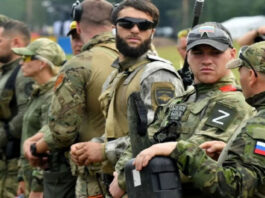 Бой под Бахмутом между Вагнером и регулярной армией РФ — боевики Пригожина взяли в плен российского подполковника