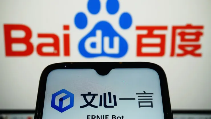 Чат-бот Ernie Baidu превосходит ChatGPT в нескольких тестах