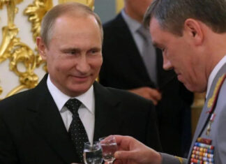 Чиновники в кремле употребляют алкоголь, чтобы справиться с военным стрессом, – The Telegraph