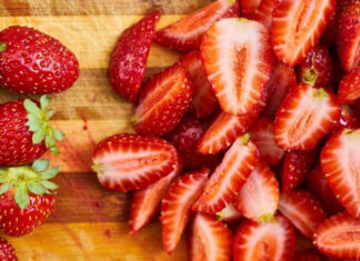 Купить клубнику в Киеве уже можно по цене в 40 грн за корзинку – что будет дальше с ценой